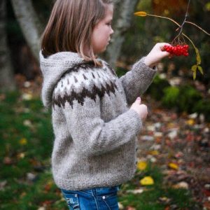 Icelandic wool sweater for children