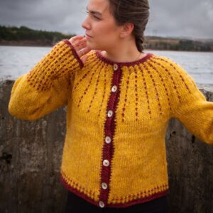 Stutt sólskinspeysa